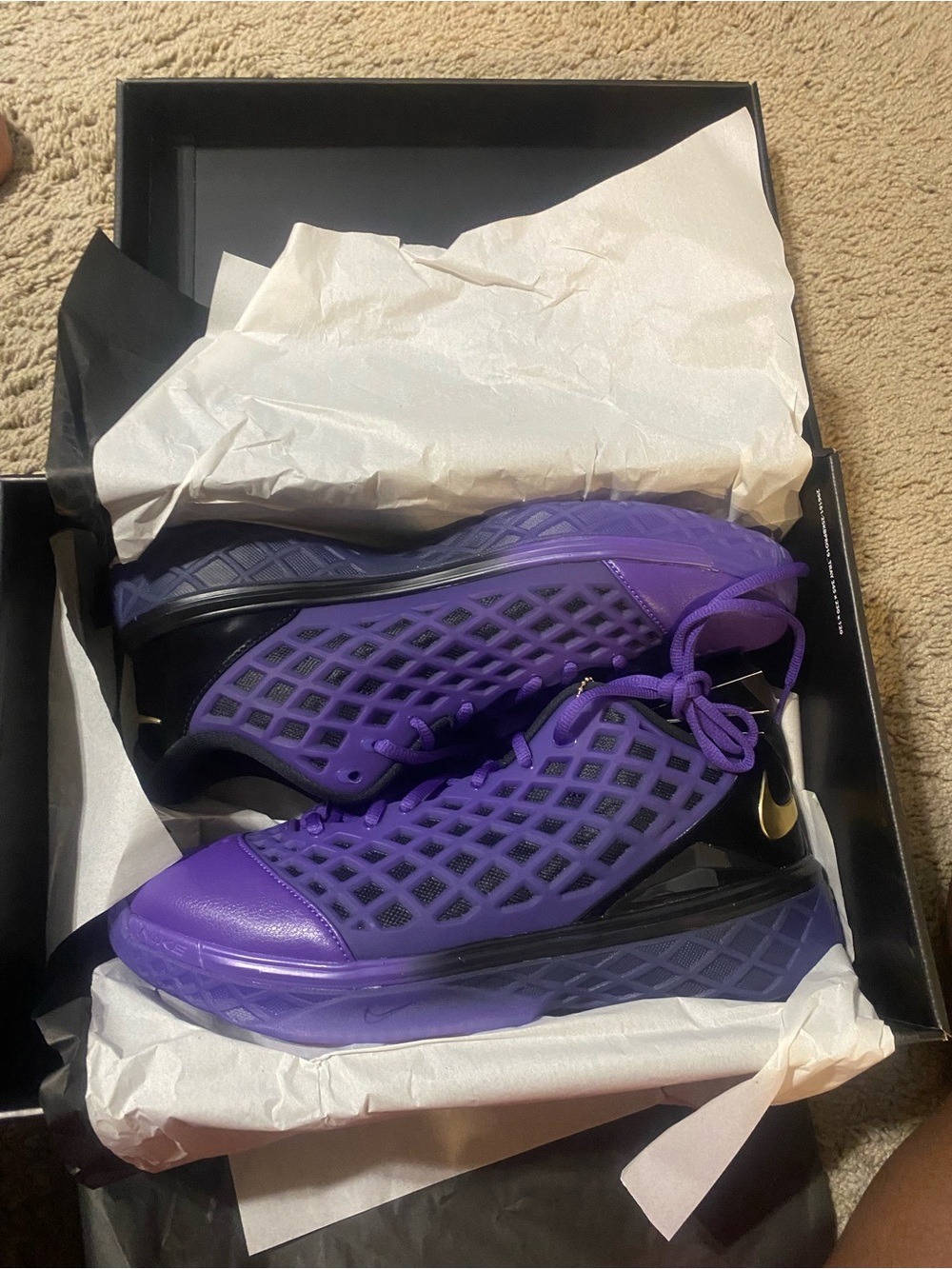 Nike Kobe 3 “FC Barcelona x Black Gold Magic”